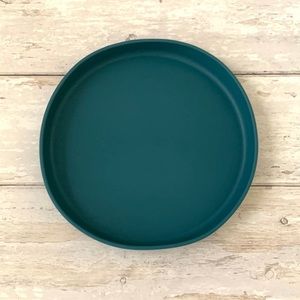 Mushie Kids Silicone Suction 8in Plate Dark Blue Color Baby Toddler Feeding NEW